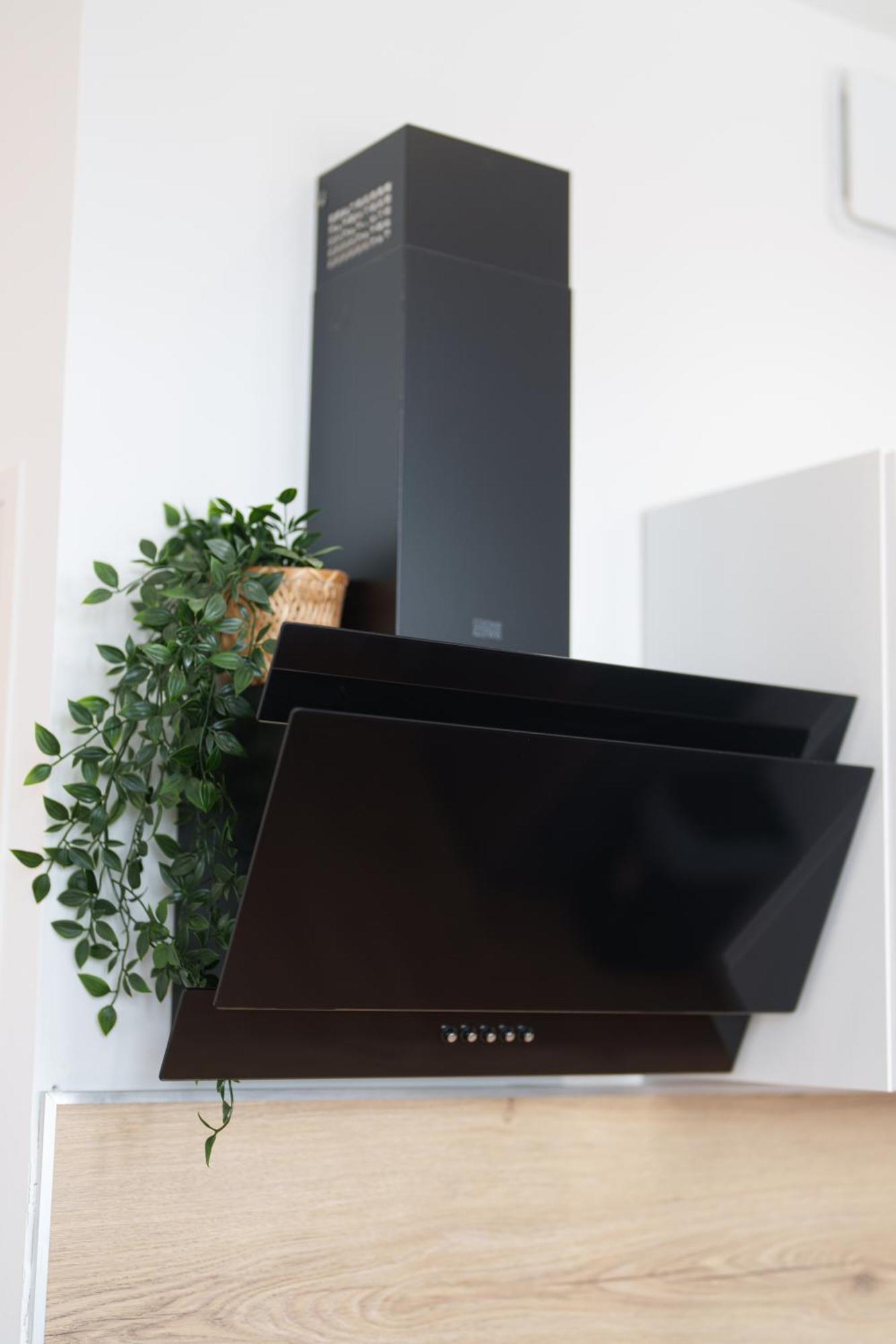 Le Fleur De Cerisier - Zmn Conciergerie Apartment แซ็ง-ก็องแต็ง ภายนอก รูปภาพ