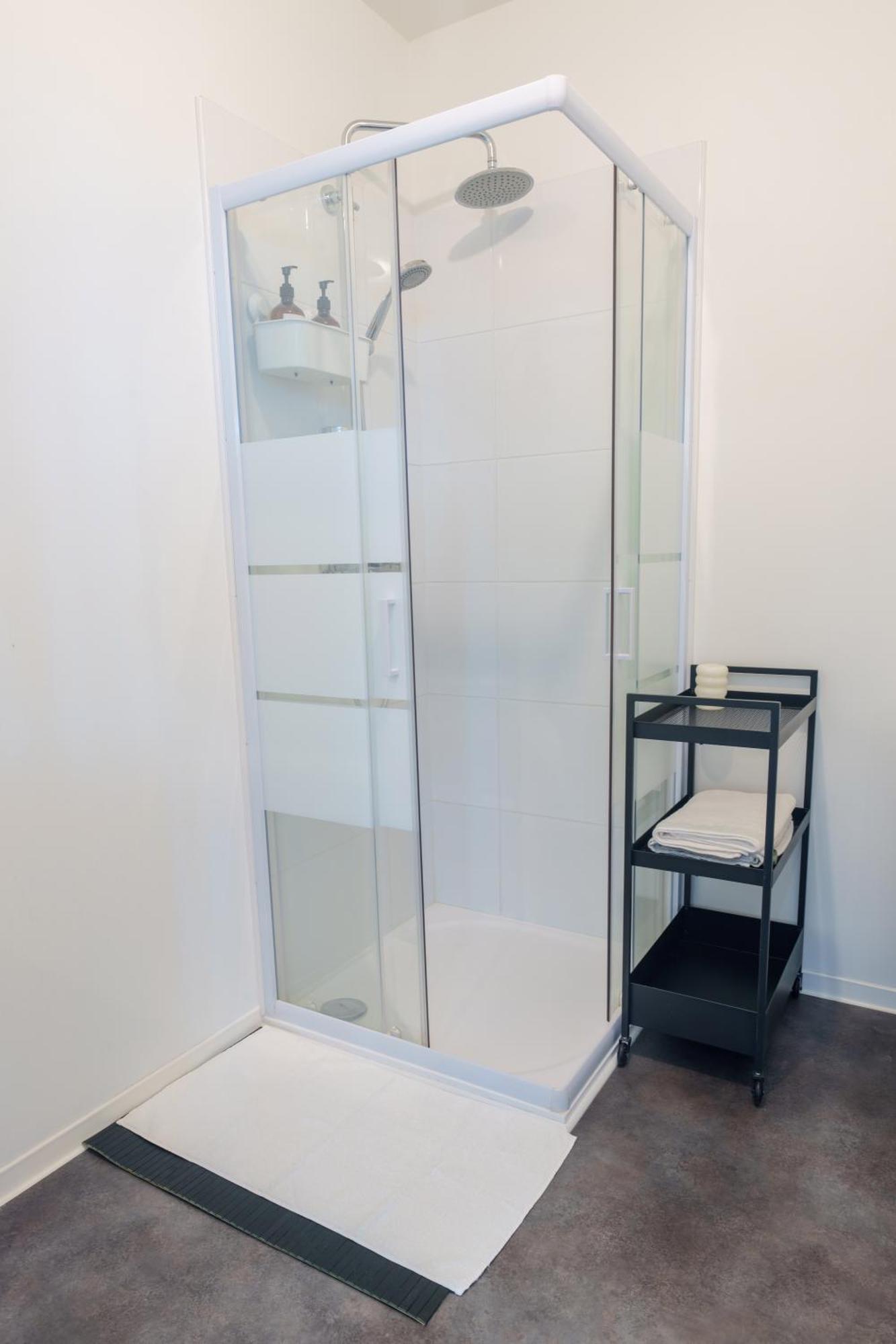 Le Fleur De Cerisier - Zmn Conciergerie Apartment แซ็ง-ก็องแต็ง ภายนอก รูปภาพ